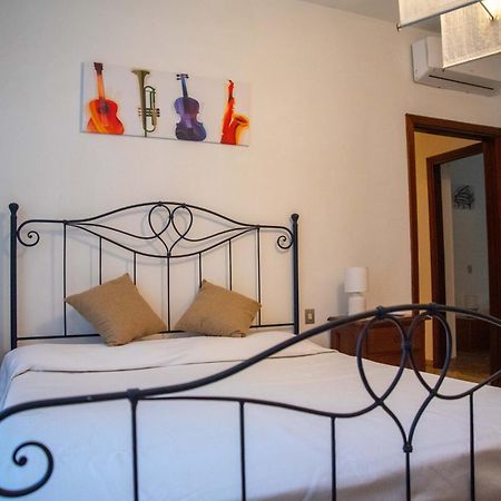 Dimora Jazz Apartment Perugia Ngoại thất bức ảnh